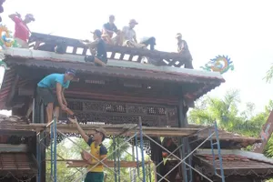 Đà Nẵng: Bắt đầu tháo dỡ biệt phủ 100 tỉ tại rừng Hải Vân