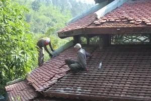 Chậm tiến độ tháo dỡ 'biệt phủ' 100 tỉ tại rừng Hải Vân