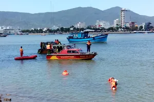 Thành lập đội đặc nhiệm cứu hộ sông và biển