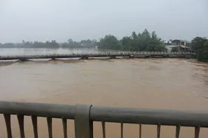 Lũ hai ngày làm chết và mất tích sáu người