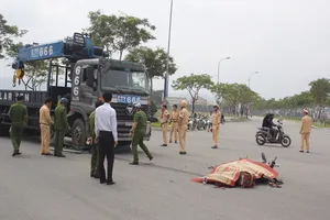 Tài xế xe tải tông chết thợ cơ khí ra trình diện 