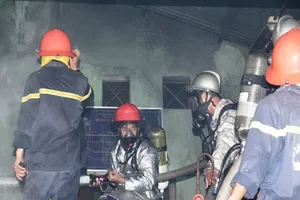 Cháy lớn tại cây xăng dầu khu vực 5