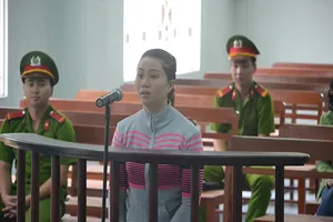 Trả hồ sơ vụ bảo mẫu bị tội làm trẻ phải sống thực vật