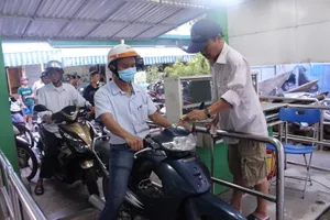 Đà Nẵng phân trần việc chấm dứt giữ xe miễn phí