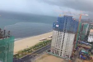 Đà Nẵng vẫn bất lực trước việc xả thải ra biển