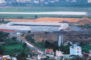 Đoàn nghị sĩ Hoa Kỳ làm việc với Bộ Quốc phòng VN