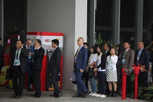 Khai mạc hội nghị thượng đỉnh kinh doanh Việt Nam 2017