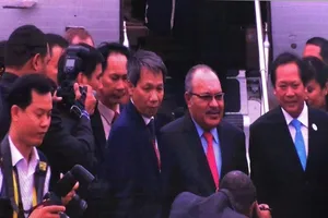 Đoàn lãnh đạo thứ hai tới dự APEC 2017 tại Đà Nẵng