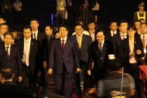Thủ tướng Nhật Bản Shinzo Abe tới Đà Nẵng dự APEC 2017