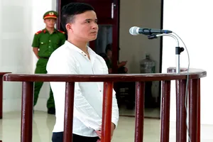 Lừa đảo 'chạy' vào Cảnh sát PCCC Đà Nẵng giá 300 triệu