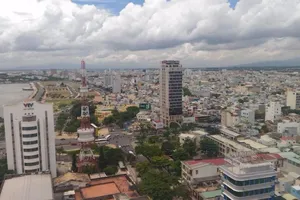 Lấy đất kim cương ven sông Hàn làm công viên