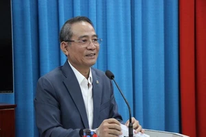 'Tại sao Vũ 'nhôm' mua được nhiều đất công như thế?'