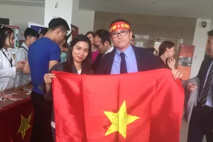 Người Nhật cổ vũ cho U-23 Việt Nam 