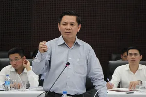 Dán tem xe toàn quốc để thu giá tự động tại BOT