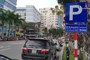 Ngày mai, Đà Nẵng thu phí đỗ xe dưới lòng đường
