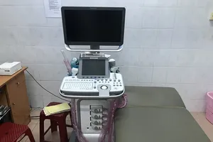 Yêu cầu nữ hộ sinh kiểm điểm vì thông tin với bệnh nhân sai