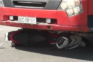 Nam thanh niên bị xe container cuốn tử vong