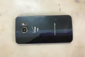 Lẻn vào đám tang trộm điện thoại