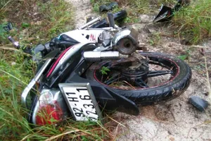 Xe máy lao xuống vực trong đêm, đến sáng mới phát hiện 
