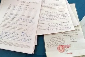 Chủ tịch phường bán đất nghĩa trang lấy tiền tỉ