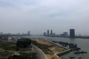 Thường trực Thành uỷ yêu cầu tạm dừng dự án lấn sông Hàn