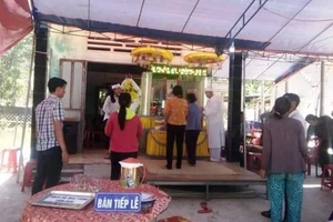 Xem xét đặc cách cho thí sinh bỏ thi vì cha đâm chết mẹ