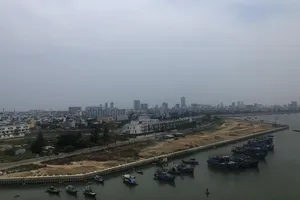 Báo cáo hướng xử lý dự án bến du thuyền trước ngày 10-7