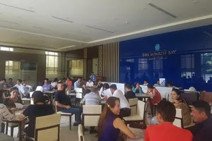 Người dân đòi nhà tại dự án của Vũ 'nhôm'