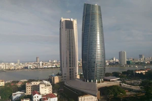 Đà Nẵng: 'Ngâm' hồ sơ đất của dân sẽ bị đuổi việc