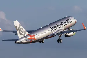Ngày Valentine: Jetstar ưu đãi khủng mua 4 vé hoàn tiền 1 vé
