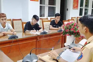Công an Đà Nẵng tìm ra 2 thanh niên chạy xe bốc đầu