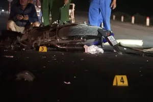 Đi làm đêm, nam thanh niên bị xe khách cán tử vong