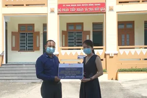 FVG trao tặng 1.000 phần quà cho đồng bào miền núi Quảng Nam