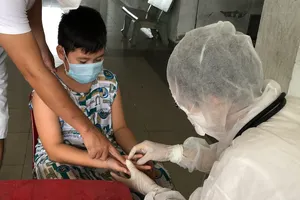 Tổ Y tế cộng đồng đầu tiên được thành lập ngay vùng dịch Đà Nẵng