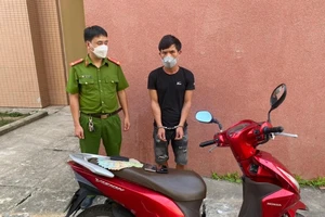 Bắt kẻ liên tiếp gây ra 7 vụ trộm cắp ở Đồng Hới