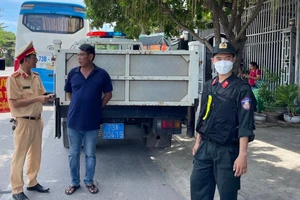 Tài xế dương tính với ma túy chở 40 hành khách