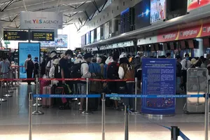 Sân bay Đà Nẵng tấp nập du khách trong dịp lễ Quốc khánh