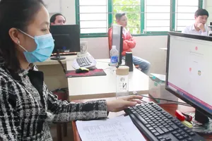 Đà Nẵng: Giải quyết hồ sơ cho dân không được đòi hộ khẩu