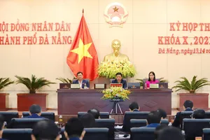 Đà Nẵng xem xét chế độ cho người già không có lương hưu, hỗ trợ thanh thiếu niên hư học nghề.