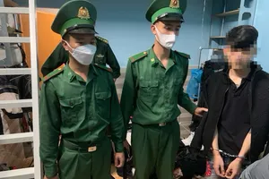 ở trọ để đi bán ma tuý cho con nghiện.