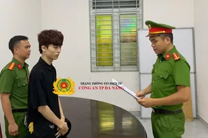 Lừa bao đậu bằng lái xe, ôm 200 triệu đồng rồi chặn liên lạc