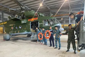 Sư đoàn Không quân 372 sẵn sàng lực lượng bay ứng cứu dân