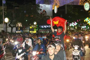 Cần Thơ ăn mừng chiến thắng lịch sử của U-23 Việt Nam