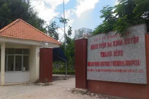 Giám đốc BV bổ nhiệm con trai bị động kinh làm phó khoa