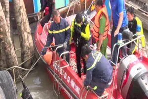  1 công nhân rơi xuống sông tử vong