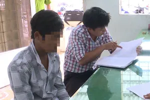 Bắt quả tang thiếu niên hiếp dâm bé gái 11 tuổi 