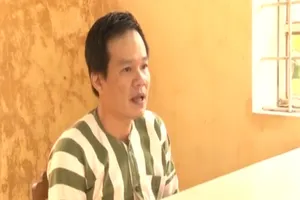 Nghiện ma túy giật điện thoại ở khu vực gần bến phà