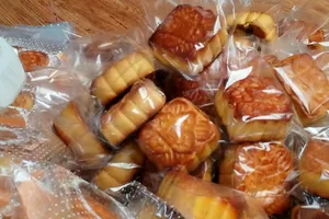 Cần Thơ phát hiện hàng ngàn bánh Trung thu không rõ nguồn gốc