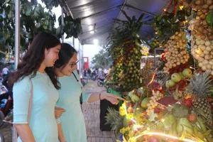 Về Phong Điền dạo Chợ Quê