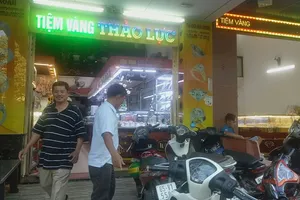 Vụ 100 USD: Chủ tiệm vàng khiếu nại quyết định xử phạt